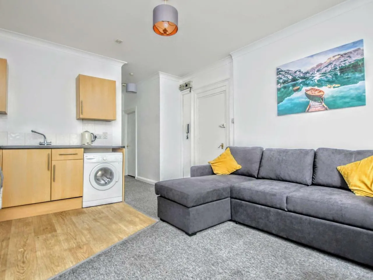 Queens Square Flat 1 Brighton Apartment 0*,