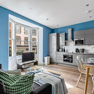 Apartment Lanes By Airhost, Brighton