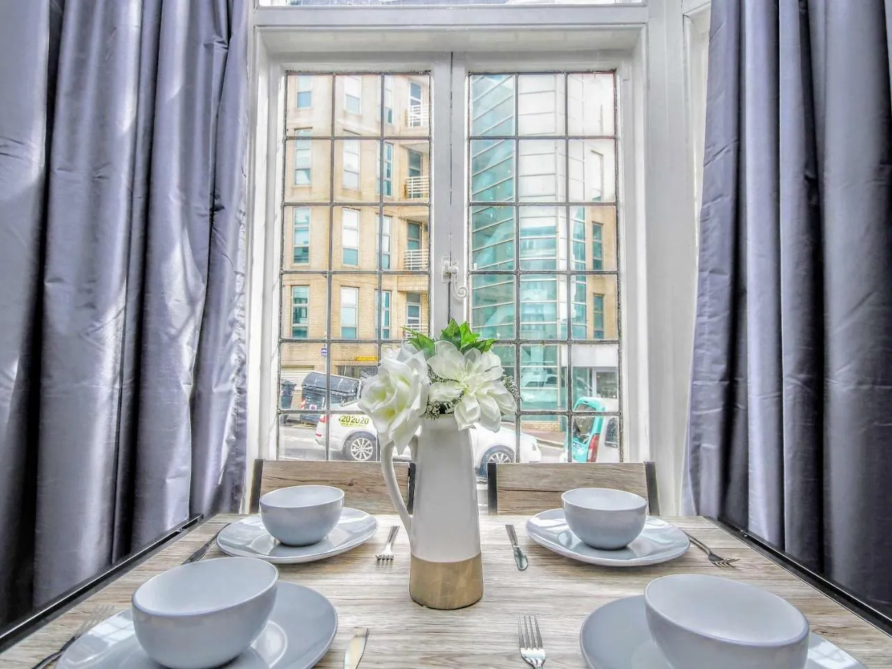 Queens Square Flat 1 Brighton Apartment 0*,  United Kingdom